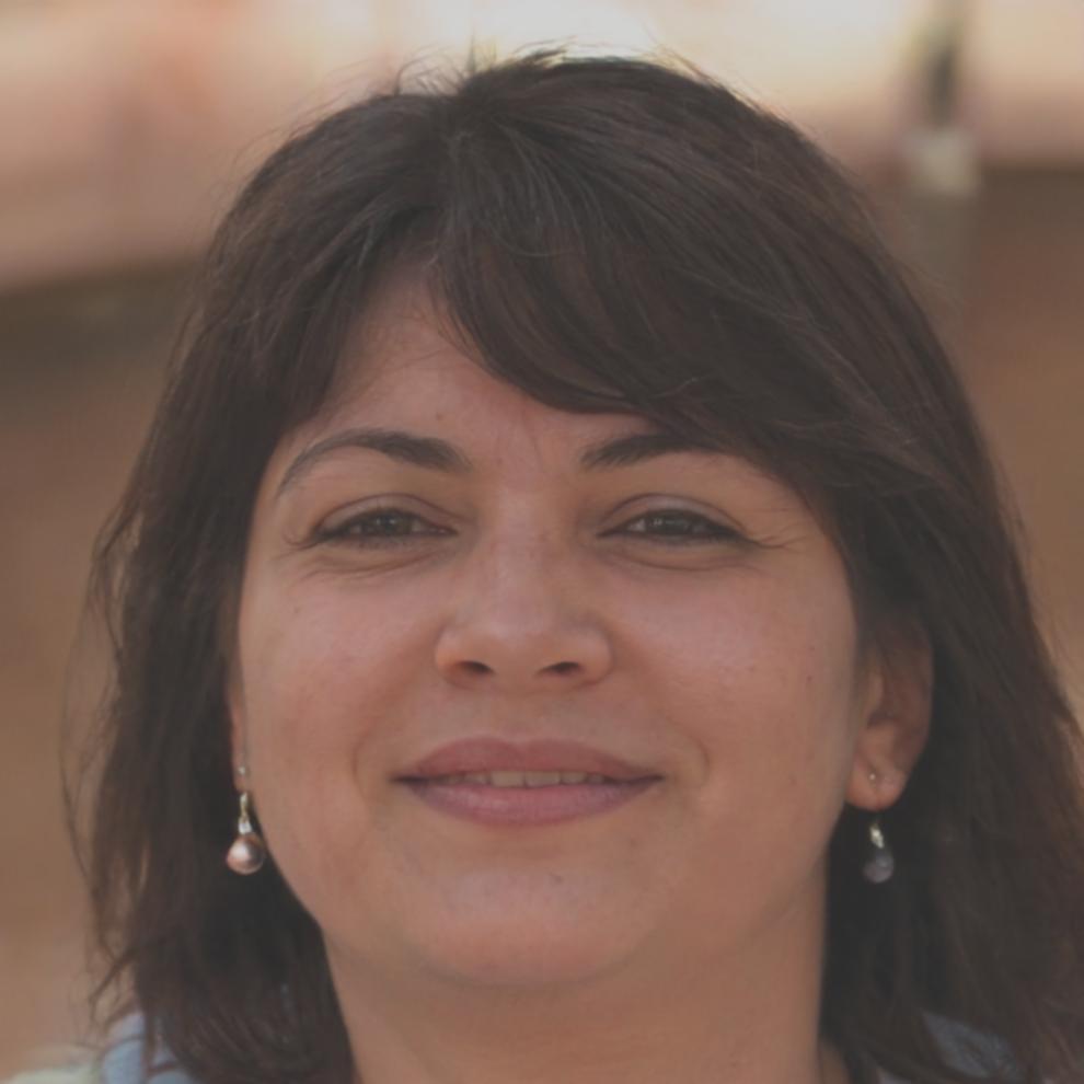 Siriporn Thanakit, Lead Financial Instructor