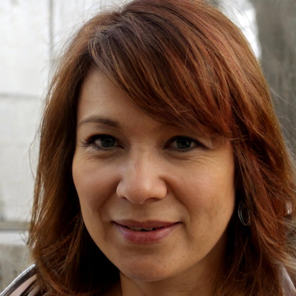 Professional instructor specializing in budget audit preparation and financial documentation